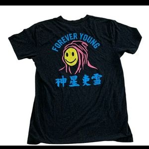 Skin & bones men's large smiley Tee